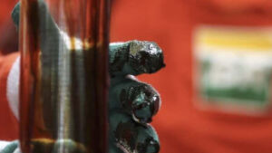 Petrobras sinaliza que não diminuirá o preço da gasolina
