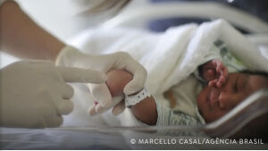 Sub-registro de nascimento cai para 1,05% em 2023, o menor desde 2015