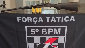 Polícia Militar prende homem com mandado de prisão e arma de fogo em Coxim