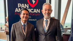 Antonio Vaz participa de fórum internacional de destaque na Flórida, EUA