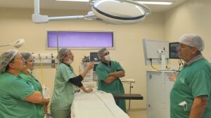 Coxim recebe novos equipamentos de videolaparoscopia em iniciativa estadual para hospitais do interior de MS