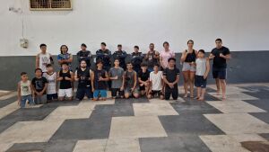 Polícia Militar em Coxim realiza palestra em projeto social de Muay Thai 