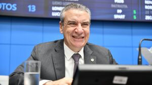 Paulo Corrêa celebra avanço das obras da ponte bioceânica: 