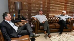 Riedel e Reinaldo estão de saída do PSDB, mas deputados podem continuar 