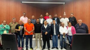 Edilson Magro sanciona Lei que atualiza regulamentação do serviço de Taxi de Coxim