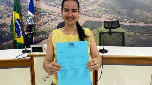 Câmara de Coxim aprova projeto de Adriana Nabhan que garante mutirões oftalmológicos e doação de óculos a estudantes da rede pública