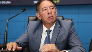 Gerson Claro defende estabilidade das instituições e avalia candidatura ao Senado