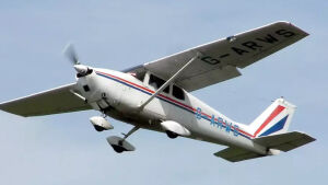 Avião de pequeno porte cai e quatro morrem no Pantanal de MS