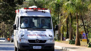 Condutores de ambulância podem ser reconhecidos como profissionais da saúde