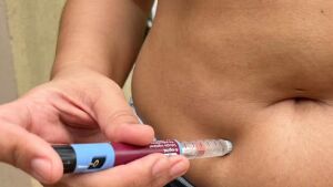 Secretaria Estadual de Saúde alerta para riscos das canetas emagrecedoras irregulares em Mato Grosso do Sul