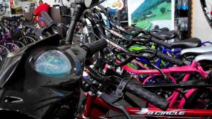 'Vício de fabricação' em bicicleta elétrica causa acidente e gera indenização em MS
