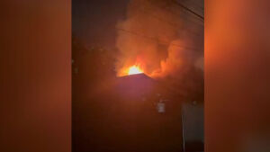 Homem não aceita o fim e tenta matar companheira em incêndio em MS 