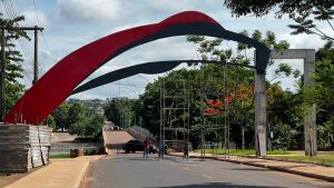 Prefeitura de Coxim informa interdição temporária da Ponte Velha para pintura do Portal