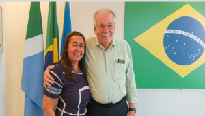 Vereadora Lúcia da AAVC garante emenda de R$ 450 mil para asfalto do bairro Lagoa Dourada em Coxim 