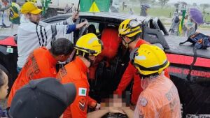Raio que atingiu manifestantes em Brasília deixou 72 feridos; oito em estado grave