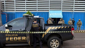 Dois policiais civis são presos durante operação contra contrabando em MS