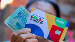 Bolsa Família: beneficiários com NIS final 6 recebem parcela de abril nesta sexta