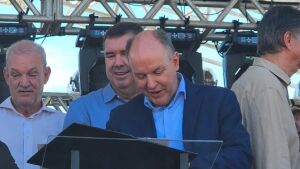 Deputado Junior Mochi participa das comemorações pelos 128 anos de Coxim e destaca investimentos no município