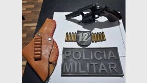 Homem é detido após agredir mulher e tentar atropelar cunhado em São Gabriel do Oeste