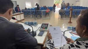 Câmara de Coxim aprova projeto que garante complementação do piso nacional dos professores