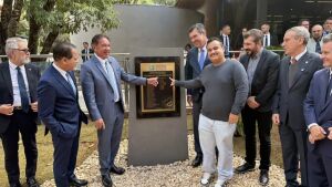 Gerson destaca preservação da memória institucional em inauguração do estacionamento e lançamento de livro dos 45 anos da ALEMS