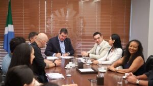 Estado autoriza concurso com 2 mil vagas para professores em MS 