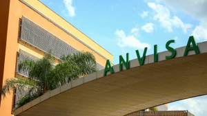 Anvisa suspende lote de medicamentos para hipertensão e câncer de mama