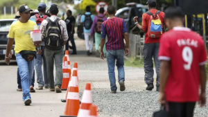 Imigrantes que moram em MS conseguem equivalência de Ensino Médio