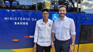 Pedro Gomes é contemplado com micro-ônibus para a Saúde