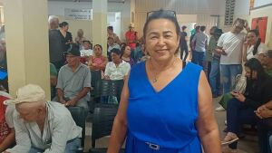 Vereadora Lúcia da AAVC acompanha início de mutirão para realização de 400 cirurgias de catarata no Hospital Regional de Coxim