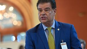 Nelsinho Trad recua da disputa ao Senado para manter bloco unido em torno de Riedel