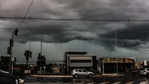 MS entra em alerta vermelho para tempestade com chuvas de mais de 100 mm por dia