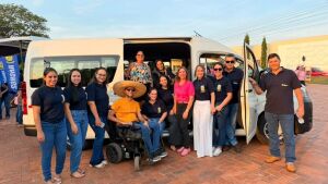 Sonora entrega nova van para fortalecer o transporte de pacientes da Saúde