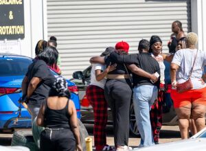 Atirador era pai de 7 das 8 crian&ccedil;as que matou, diz pol&iacute;cia