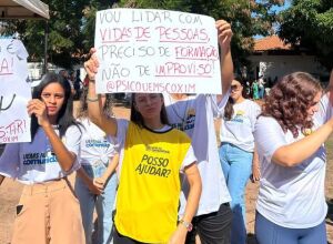 Alunos de Psicologia da UEMS reclamam de estrutura prec&aacute;ria em Coxim