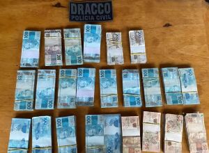 Pol&iacute;cia encontra R$ 200 mil em casa de m&eacute;dico suspeito em fraude milion&aacute;ria em neurocirurgias em MS
