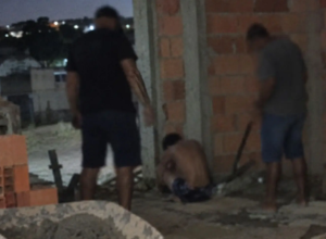Adolescente &eacute; torturado, obrigado a cavar pr&oacute;pria cova e fazer s&iacute;mbolo do CV em MS
