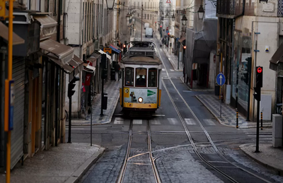 Ruas de Lisboa vazias durante a pandemia do novo coronavírus, em foto de 31 de outubro 