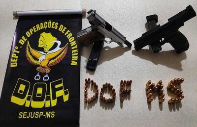 Pistolas e munições são avaliadas em R$ 45 mil, segundo o DOF.