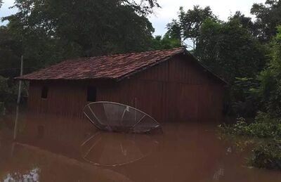 14 famílias precisaram deixar suas casas após cheia em Rio Miranda 