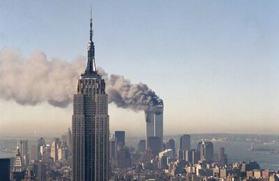 Estudo aponta que o ataque terrorista às Torres Gêmeas em setembro de 2001 teve a cobertura televisiva mais marcante dos últimos 50 anos