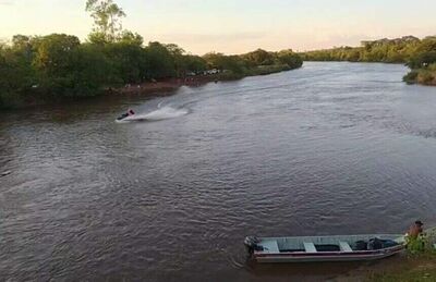 Rio Dourados, em Fátima do Sul, onde o rapaz desapareceu. 