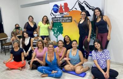 CAAMS e OAB de Coxim homenageiam as advogadas.