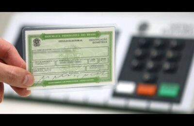 Emissão de título de eleitor e verificação de débitos na Justiça Eleitoral devem ser feitos pela internet 