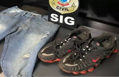 A calça e o tênis utilizados no dia do assassinato pelo adolescente