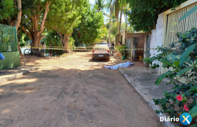Corpo de Custódio foi colocado em frente a casa dele às margens do Rio Taquari. 