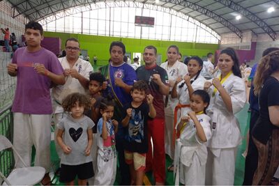 Equipe Top Fight de Coxim luta com garra no Campeonato Brasileiro de Karatê.