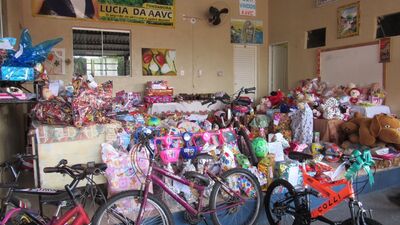 AAVC realiza grandiosa festa de Natal em Coxim. Foto: Pedro Eduardo/Diário X