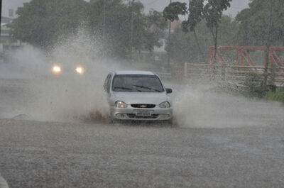 Tempestade atinge regiões isoladas de Mato Grosso do Sul nesta semana -