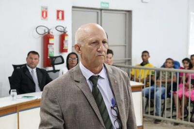 Batista Pescador toma posse na Câmara Municipal de Coxim.